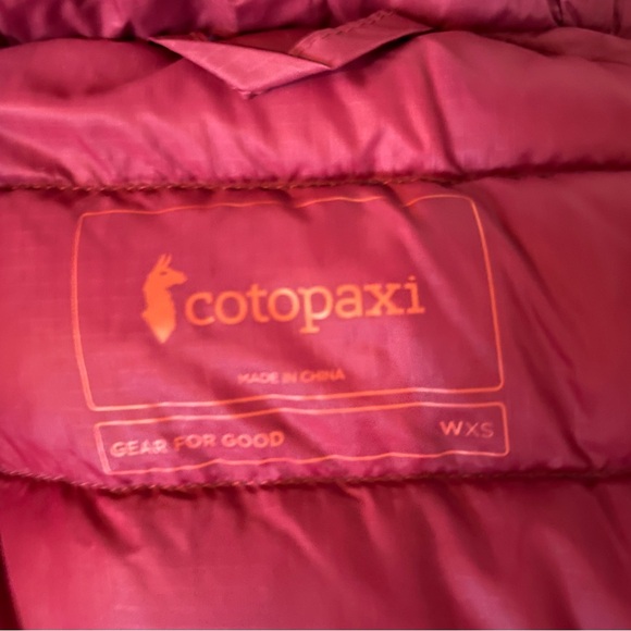 Cotopaxi Women's Fuego Hooded Down Jacket - Picture 6 of 6